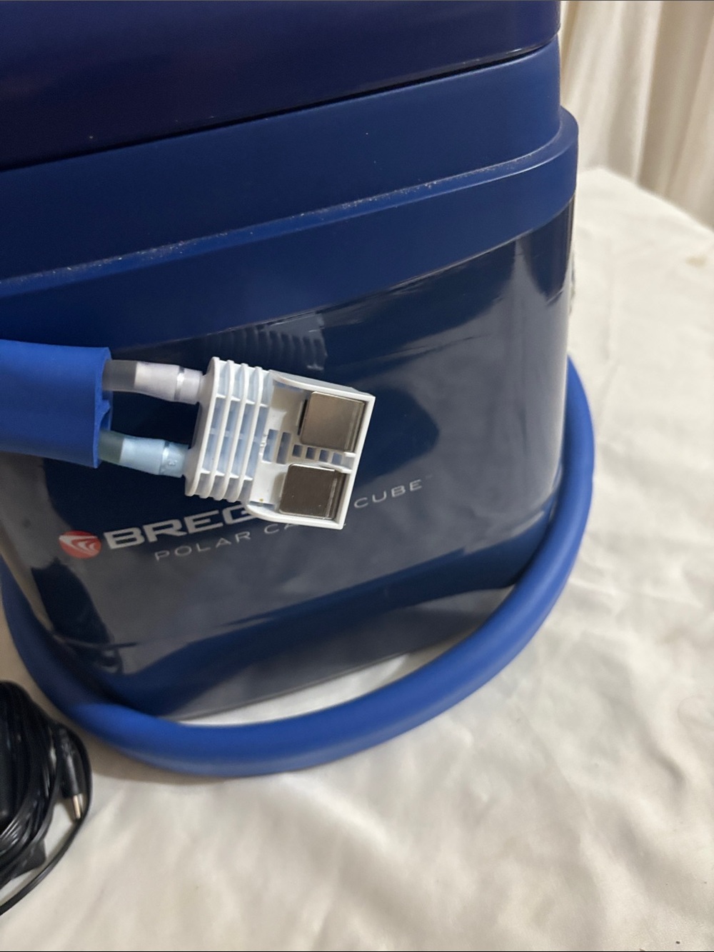 Polar Care Cube Cold Therapy Unit - Navy Blue extra large multi use pad - Picture 9 of 10